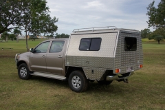 21. Full Fitted Canopy with Roof Rack & Windows & Under Body Tool Box