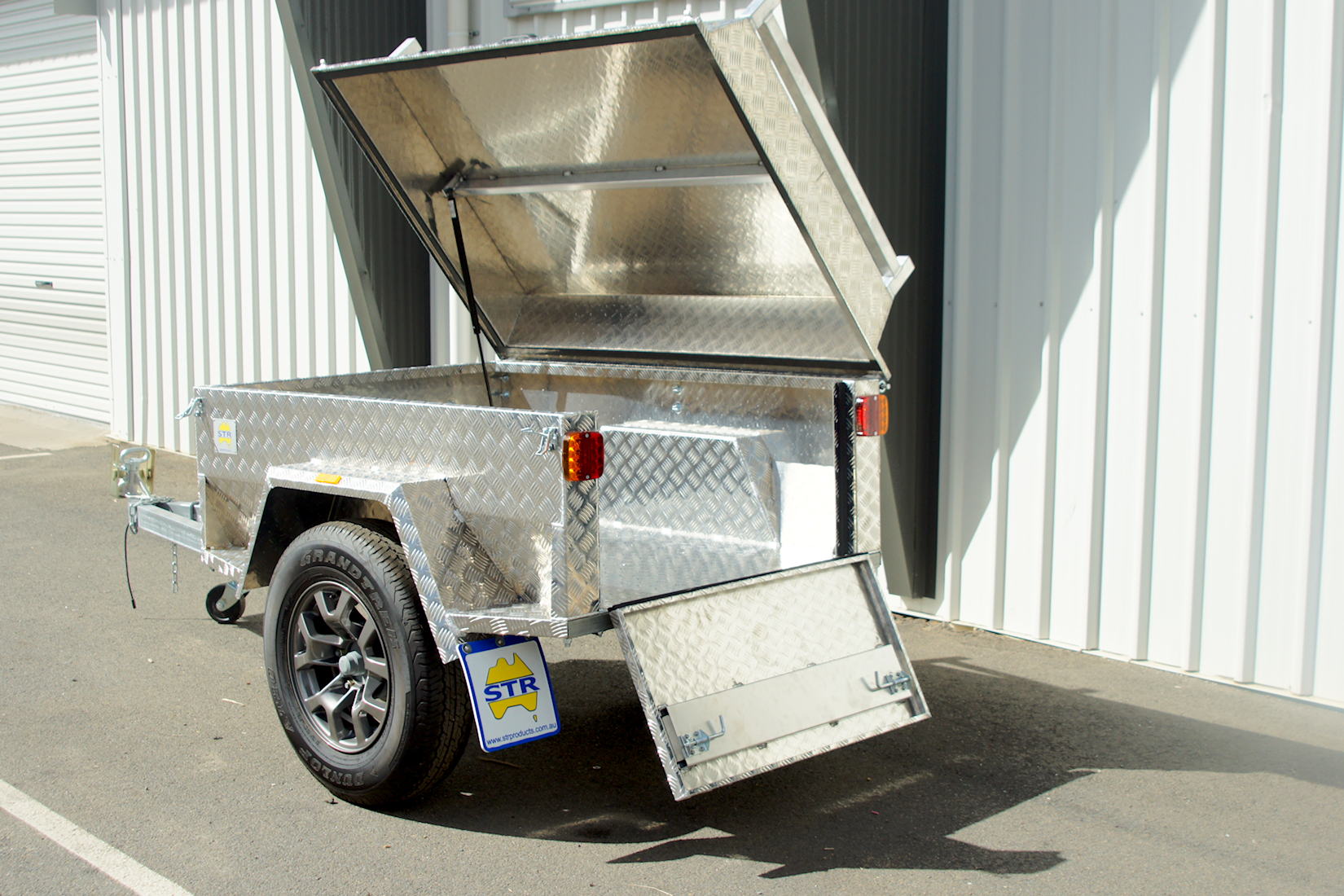 21. 1500 x 900 Aluminium Checker Plate Box Trailer with Drop Down Tailgate & Luggage Top