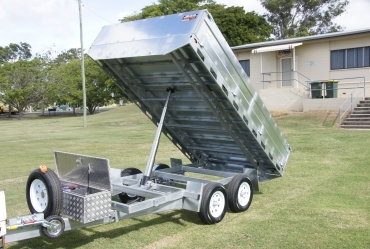 13. Hydraulic Tipper Trailer - range of sizing offered