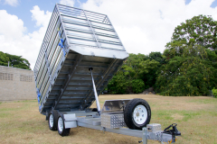 26. Hydraulic Flat Top Tipper Tandem Trailer with Cattle Crate
