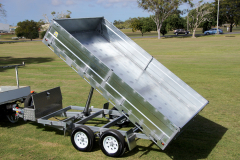 30. Flat top Hydraulic Tipper Tandem Trailer