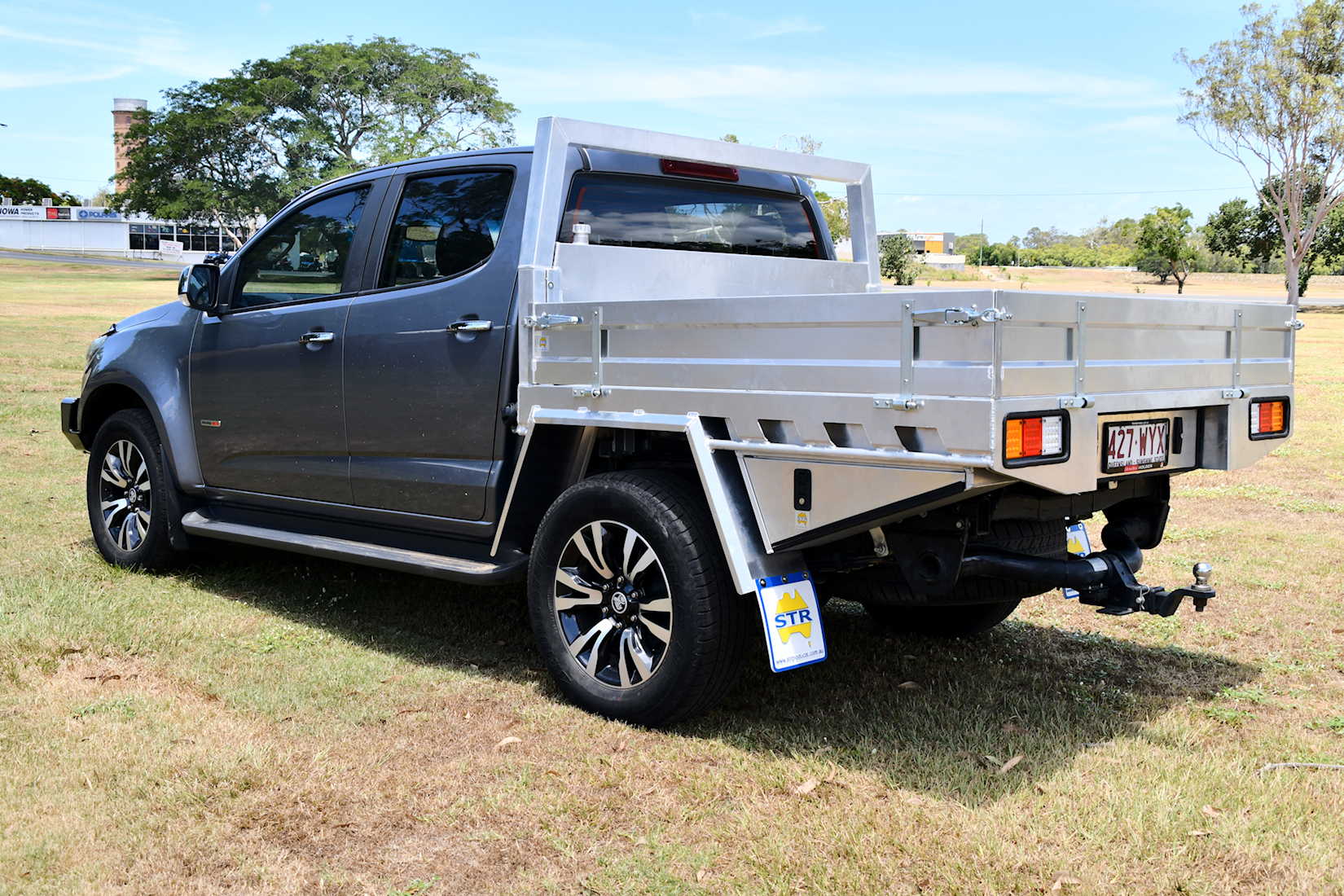 6. Dual Cab Colorado Ute Tray